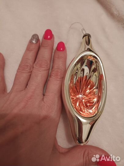 Елочные игрушки