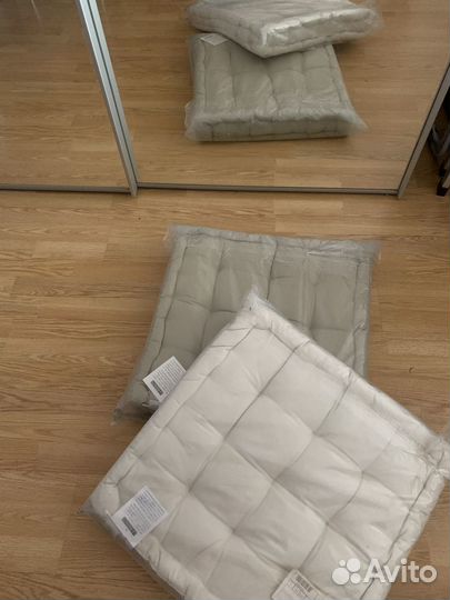 Интерьерные напольные подушки