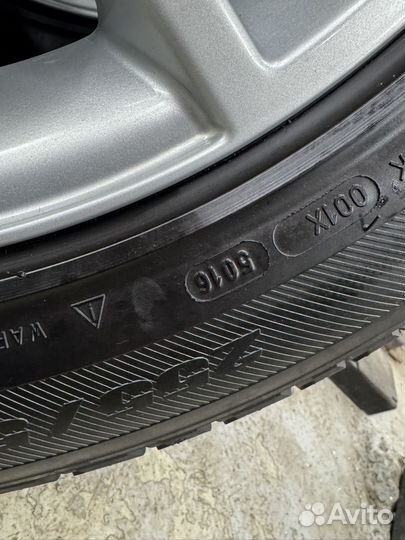 Michelin Latitude Tour HP 255/55 R19