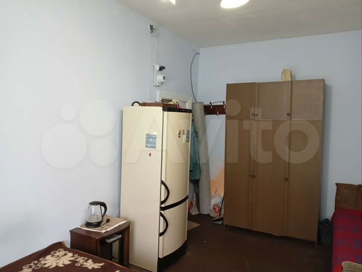 Комната 20 м² в 3-к., 1/5 эт.