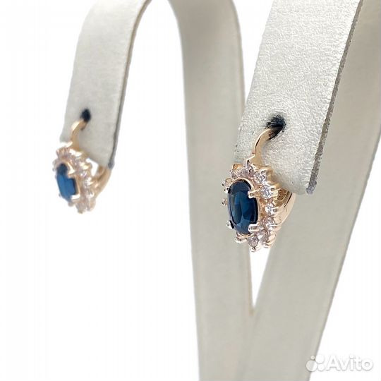 Золотые серьги с камнями 585пр. вес: 3,43гр
