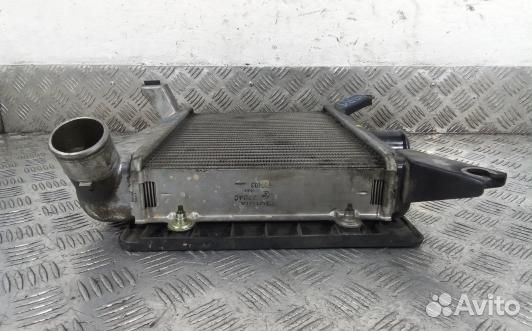 Радиатор интеркуллера toyota RAV 4 ZCA2 (HBR01YE01