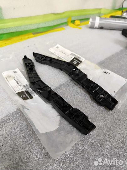 Замок переднего бампера GLS w167