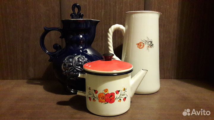 Кувшины керамические винтаж и чайник эмалированный