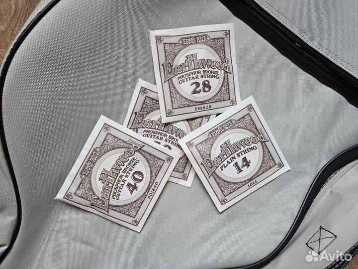 Акустическая гитара rockdale