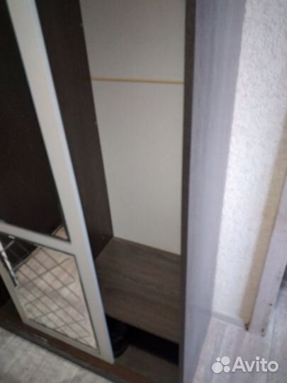 Шкаф купе в прихожую бу в отличном состоянии