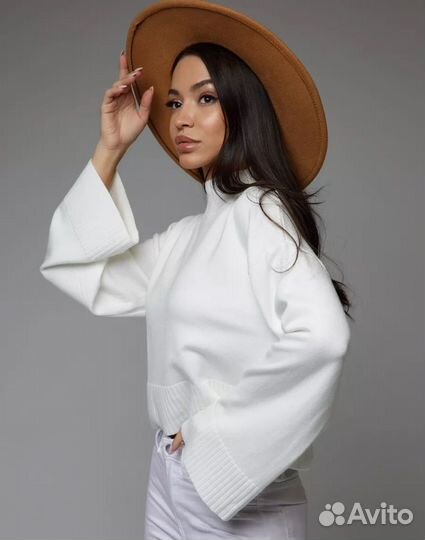 Весенний турецкий свитер короткий оверсайз