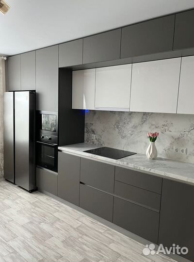 Кухня до потолка на заказ