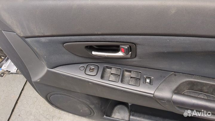 Дверь боковая правая передняя Mazda 3 (BK)