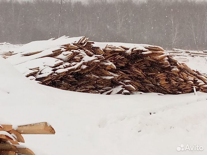 Продам пиломатериал необрезной тес