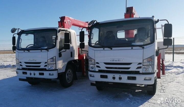 Isuzu Elf с КМУ, 2024