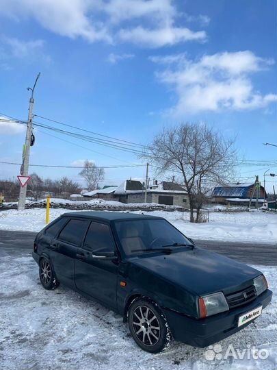 ВАЗ 2109 1.6 МТ, 2003, 200 000 км