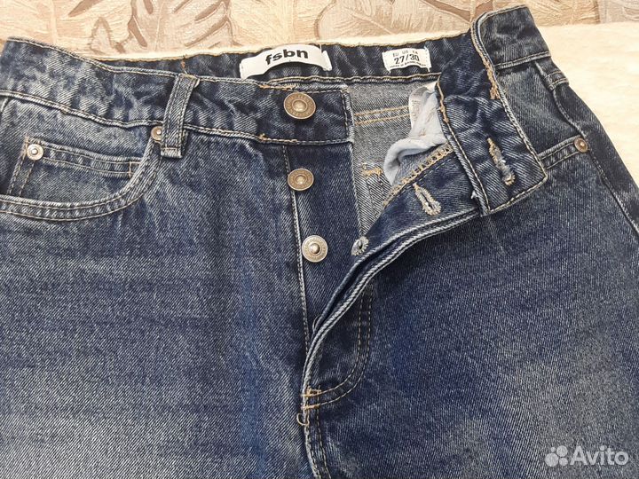 Джинсы