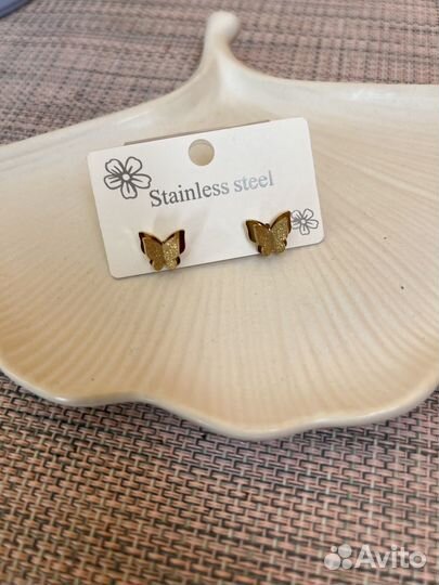 Серьги гвоздики