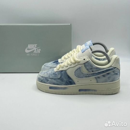 Кроссовки женские Nike Air Force 1 Low