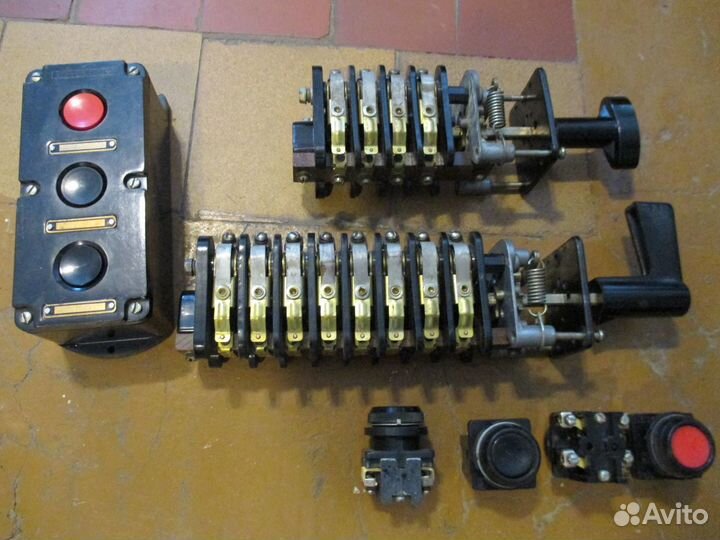 Тумблеры, выключатели,кнопки, магн. пускатели и др