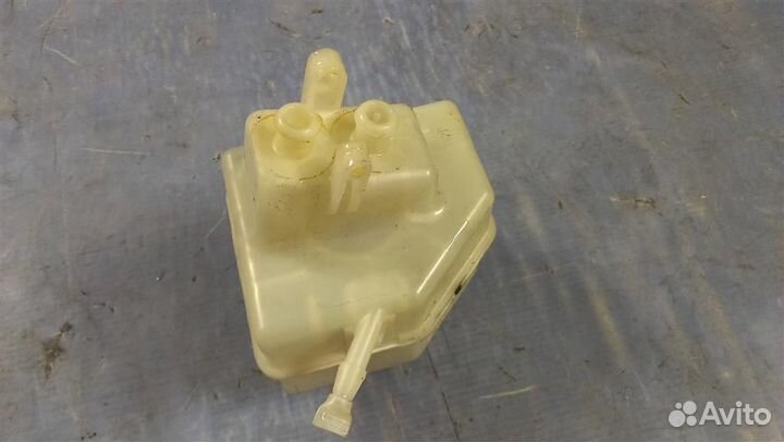 Бачок главного тормозного цилиндра BMW X3 E83