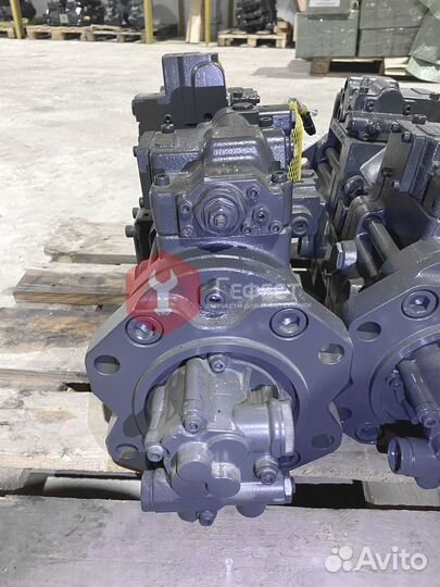 Основной насос New Holland E235BSR K3V112DTP