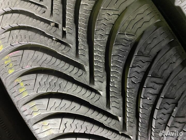 Michelin Alpin A5 215/65 R17