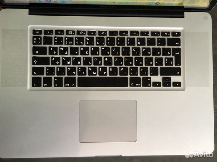 Ноутбук Apple MacBook Pro 17. A1297