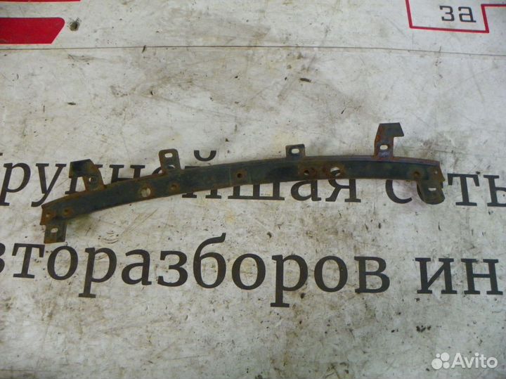 Кронштейн переднего бампера Mitsubishi Outlander