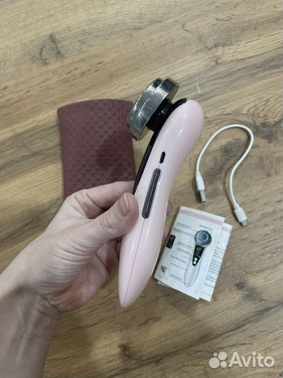 Массажер для лица