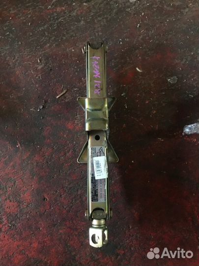 Домкрат Chevrolet Captiva 2011-2014