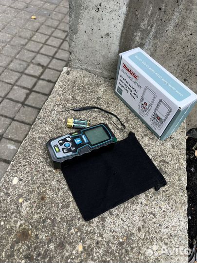 Дальномер Makita 60 метров красный луч