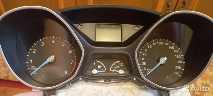 Щиток приборов ford focus 3
