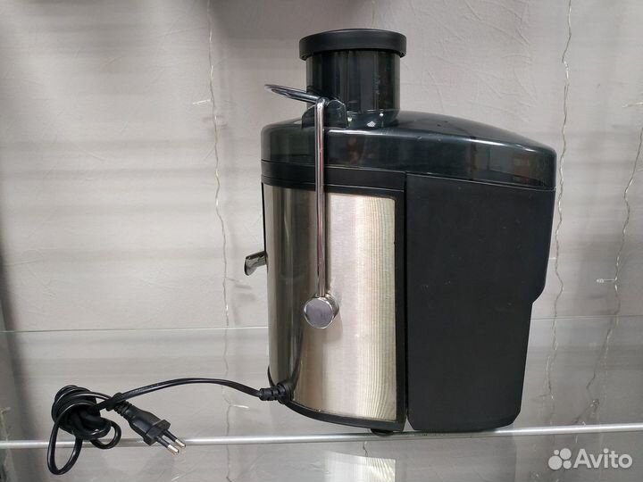 Центробежная соковыжималка Scarlett SC1015