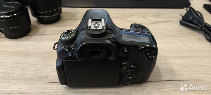 Фотоаппарат Canon eos 60d