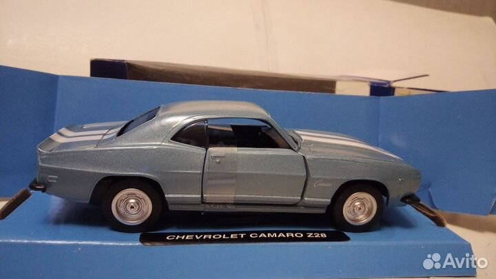 Chevrolet Camaro Z28 (New Ray) 1/32