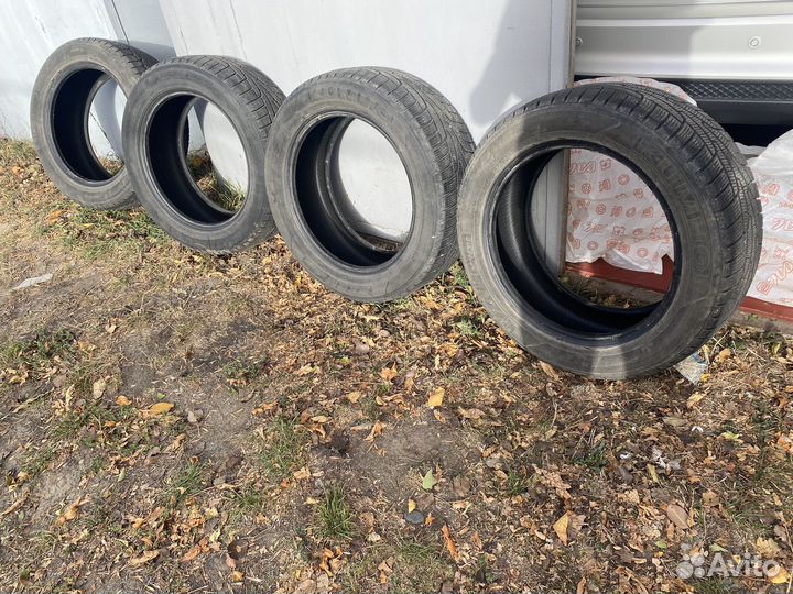 Kumho I'Zen KW31 235/55 R18 104R