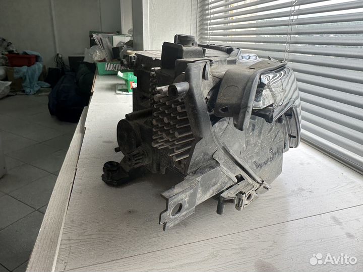 Фара правая Tiguan 2 рестайлинг IQ Light