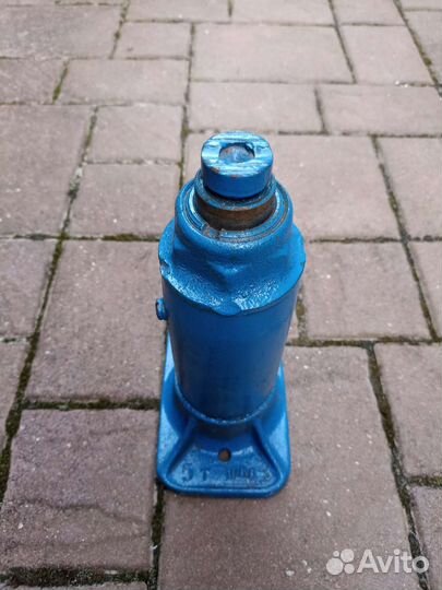 Домкрат гидравлический