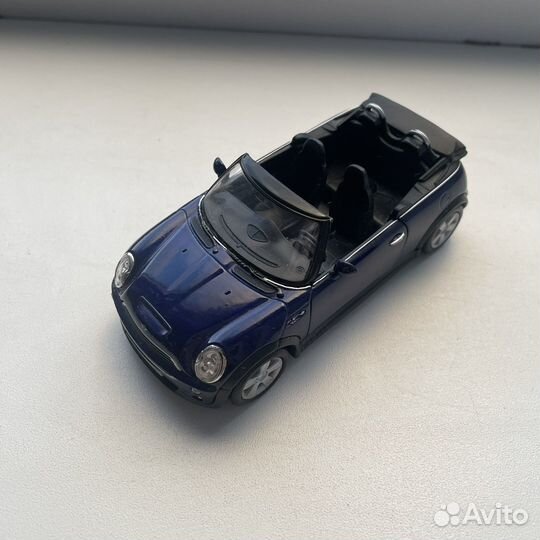 Модель машины mini cooper s