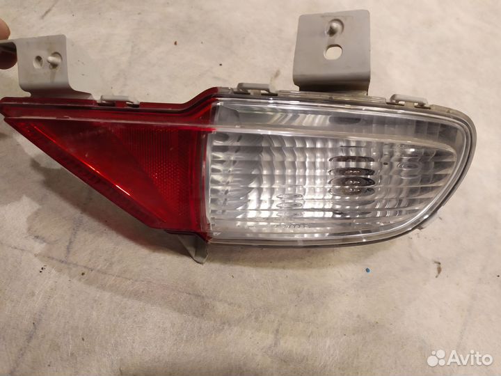 Фонарь задний правый паджеро P7865R