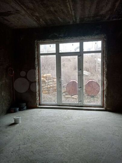 Дом 375 м² на участке 5 сот.