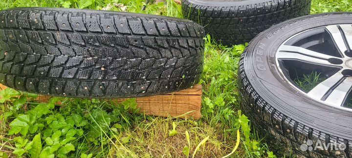 Toyo Open Country I/T 215/65 R16 98T