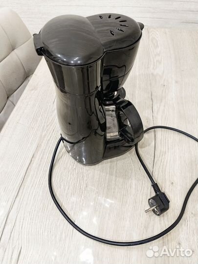 Кофеварка Redmond капельная