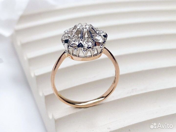 Золотое кольцо с бриллиантами 585 пробы 0,92 ct