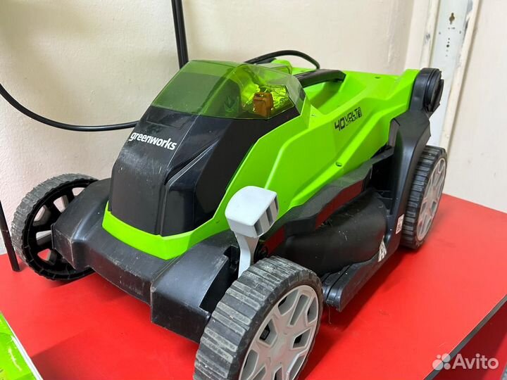 Газонокосилка аккумуляторная Greenworks G40LM35K2