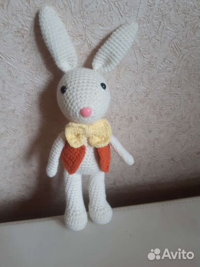 Вязаные игрушки ручной работы в наличии