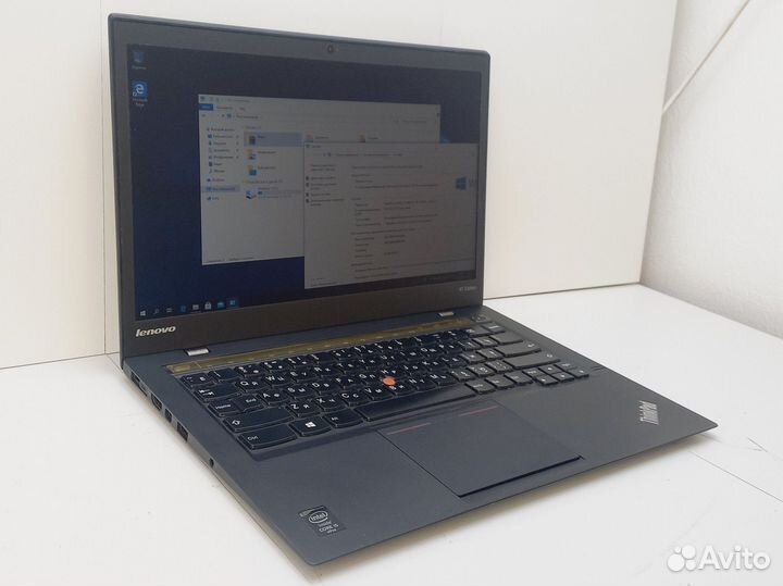 Металлический ноутбук Lenovo carbon