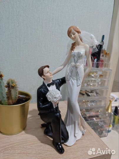 Свадебная статуэтка