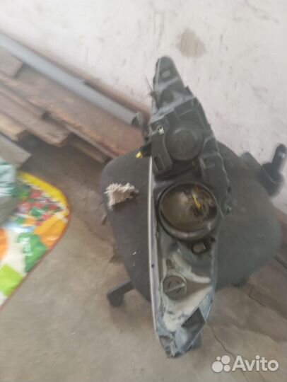 Фары на peugeot 207