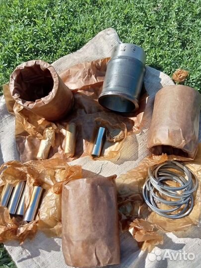 Поршневая группа на двигатель москвич в комплекте