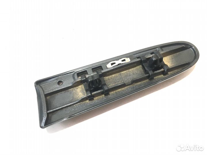 Молдинг крыла левый Mercedes E W211