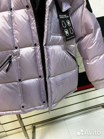 Пуховик Moncler