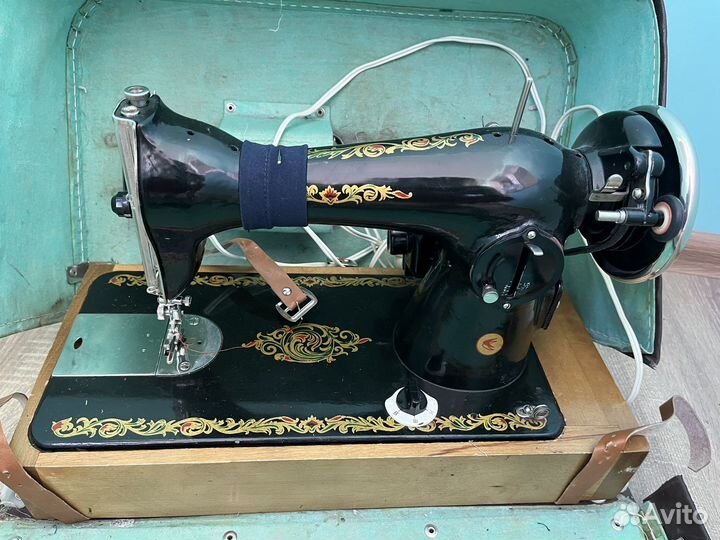 Швейная машинка